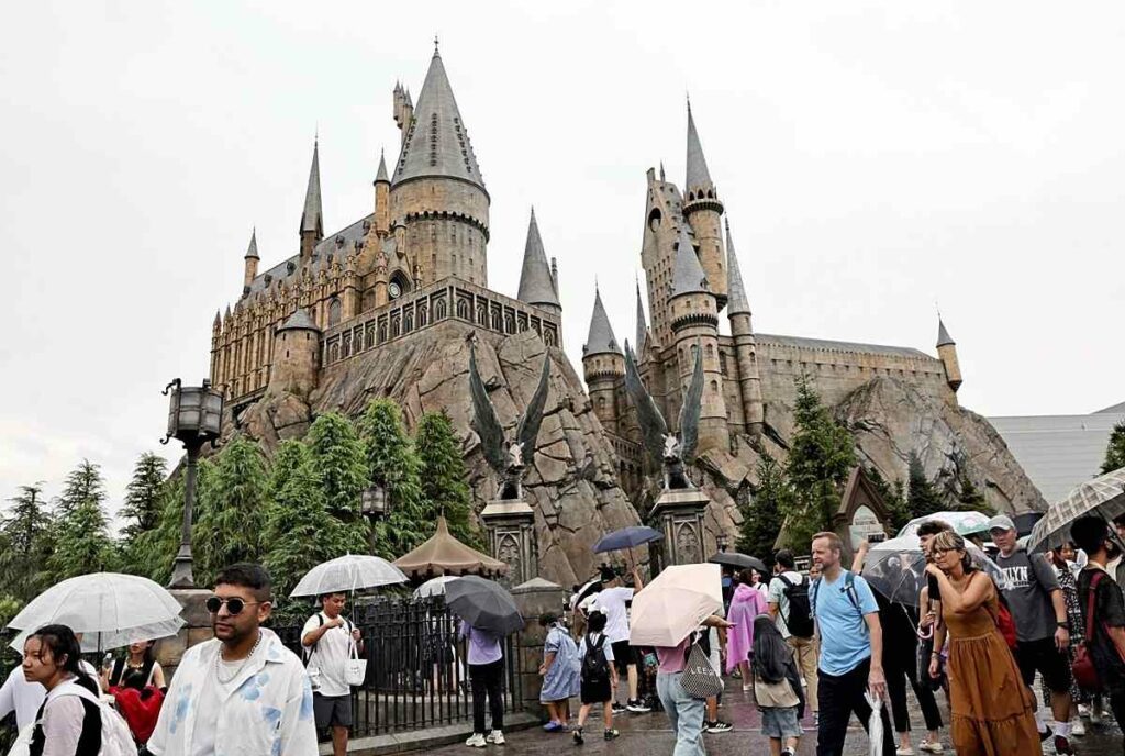 Harry Potter Area at USJ Marks 10 Years