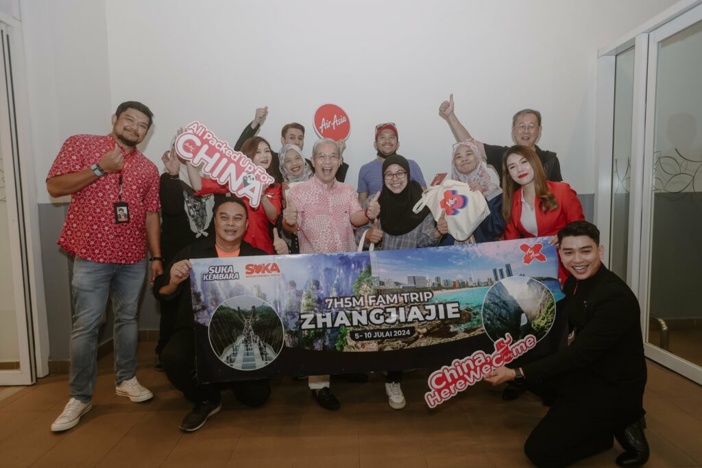 AirAsia X commemorates its maiden flight to Changsha, China’s Top Tourist City