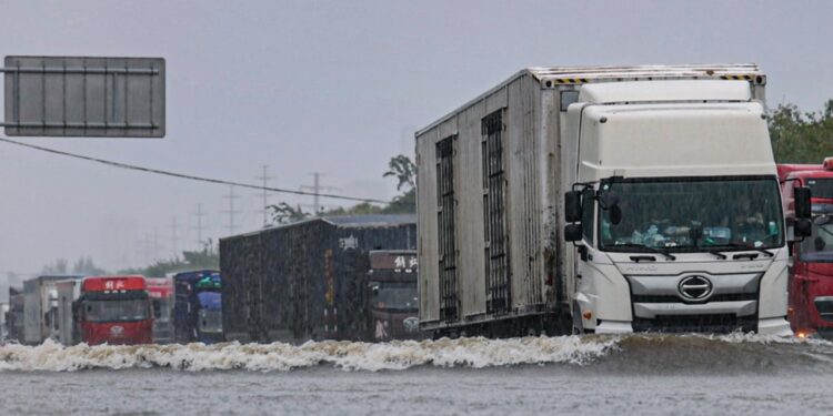 11 killed by mudslide in China as heavy rains from tropical storm Gaemi drench region | KTAB