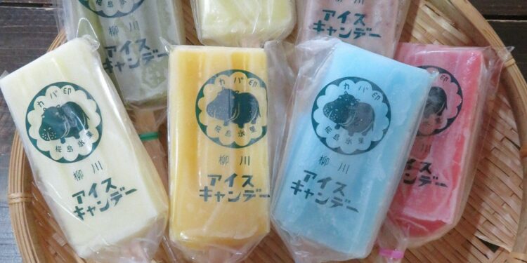 Fukuoka Pref. ice pops with local fruit, retro logo go national