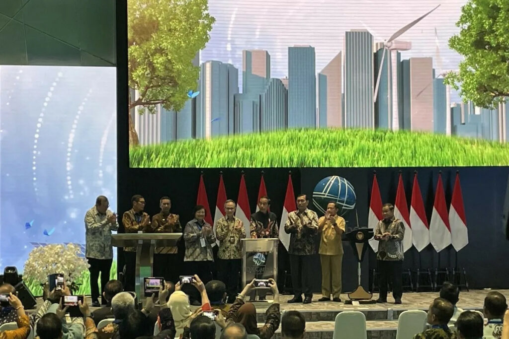 Green is the new gold: Unlocking Indonesia's prosperity through climate finance - Academia