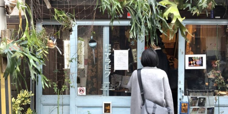 The dancer keeping Osaka’s Nakazakicho indie