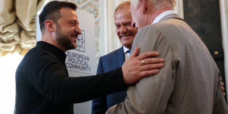 Ukraine's Zelenskyy to address UK Cabinet