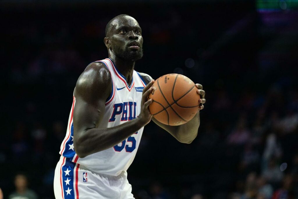 Former Sixers draft pick Marial Shayok signs with team in China