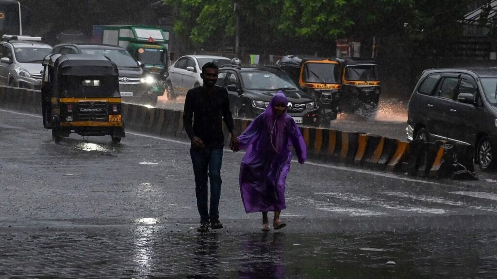 Mumbai rains: IMD issues orange alert for very heavy rains in the city