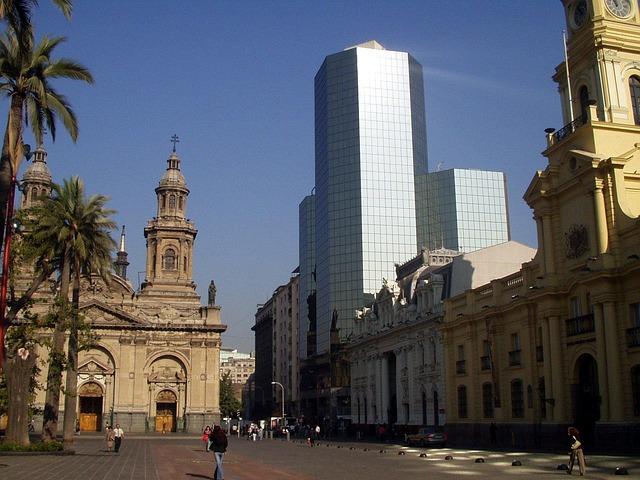 Unveiling Santiago's Iconic Nighttime Landmarks