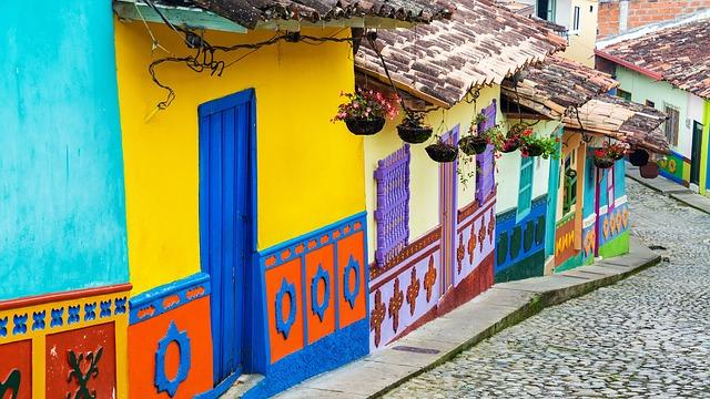 exploring ‌Colombia: Must-Visit Destinations ⁢for First-Time Travelers