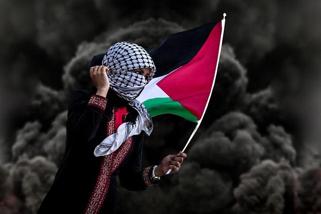 The Role⁢ of social Media in Mobilizing ⁤Support ⁤for Pro-Palestine ‌Protests