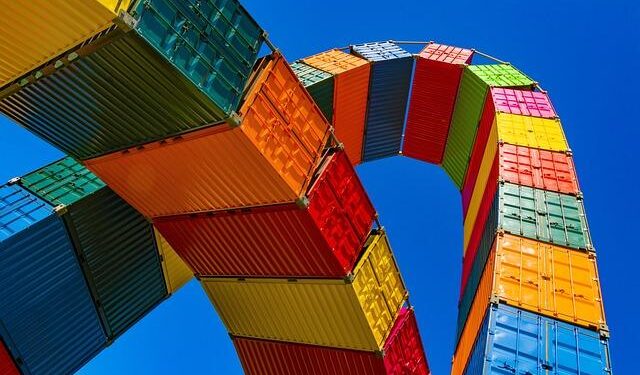 Macron pitches new trade route with India, defying Beijing – EURACTIV