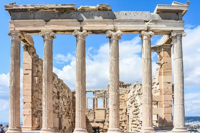 Local Experiences: Immersing Yourself in Greek Culture