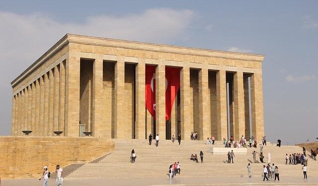 Peace Bell Rings in Ankara to Commemorate International Day of Peace – turkiye.un.org