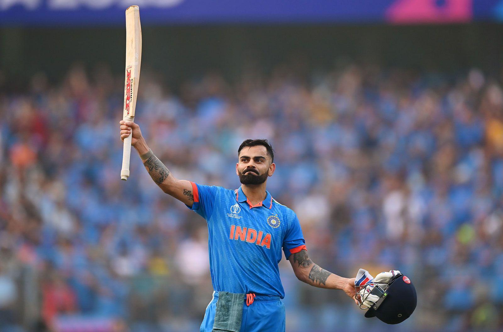 Fan Reactions: Emotional Support for Kohli During Champions Trophy