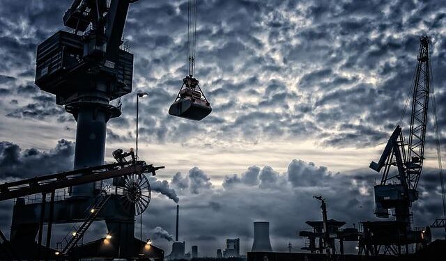News Typhoon Bebinca shuts down port operations in Shanghai and Ningbo – theloadstar.com