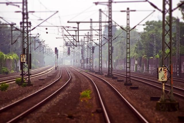 Pakistan’s railway workers fight back against privatization plan – Peoples Dispatch