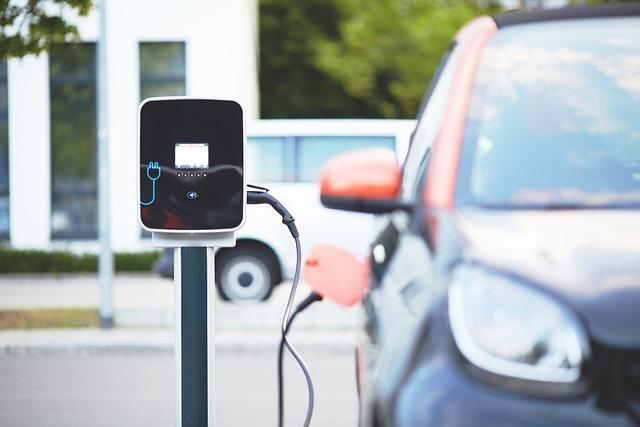 Consumer Insights: Understanding the Market Perception of Electric Vehicles