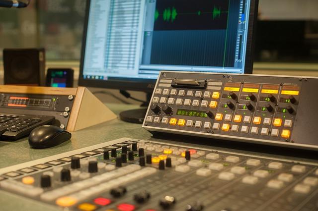 Afghan Women's Radio Station Set⁣ to ‍Resume Broadcasts​ Following Taliban Announcement