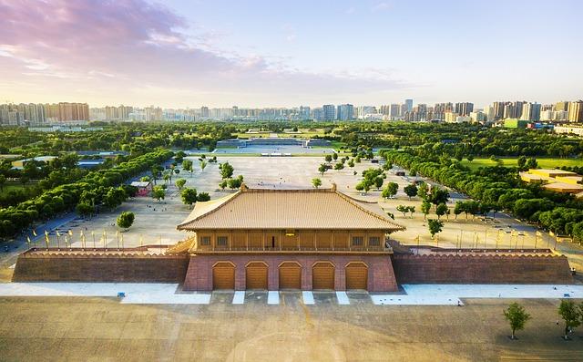 Night view at daming Lake in Jinan, E China's Shandong - Xinhua | English.news.cn - Xinhua