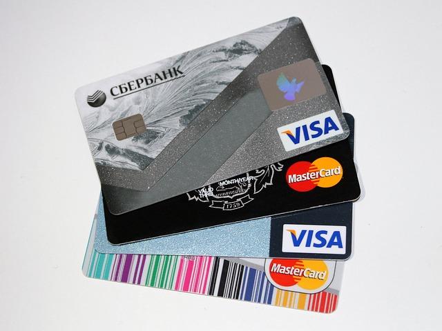 Surge in Credit Card Spending Abroad Reflects Growing Travel Trends