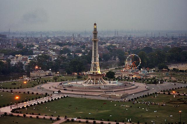 Impact on Local Communities: How the Gang War Affects residents and Businesses in Lahore