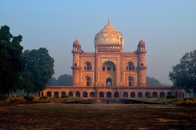 Critical Findings from the CSE Report on Air Pollution in Delhi