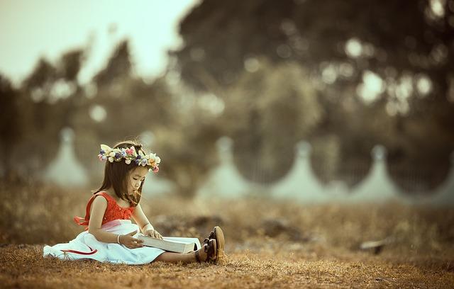 5-year-old girl practices Yingge dance in ‍S⁤ China's Guangdong - Xinhua