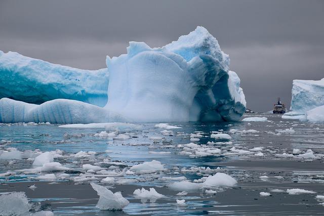 China's Polar Icebreakers Symbolize National Maritime Ambitions