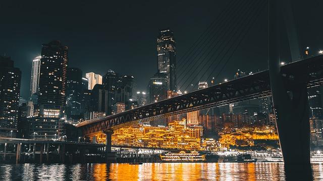 View Over Chongqing: understanding the Impact of Limited Heating Infrastructure