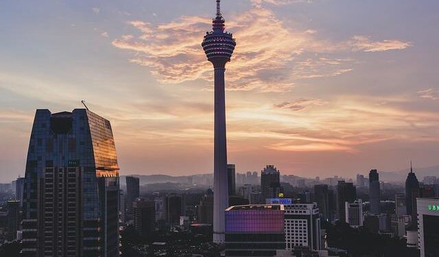 M’sian woman flies from Penang to KL for work – theSun