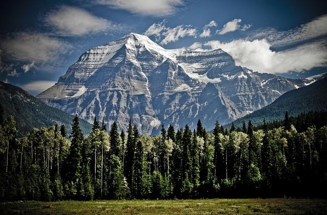 Exploring the Breathtaking landscapes of xiezi ⁢Mountain