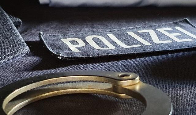 Singapore authorities file additional charges in server fraud case – Tech in Asia