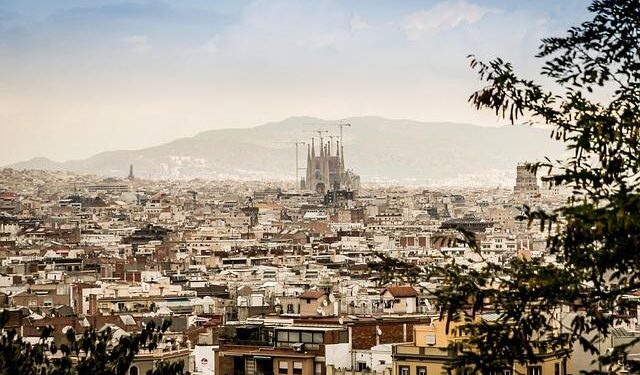 I moved from New Jersey to Barcelona. Some parts of the process were surprisingly easy, but I made a few mistakes. – Business Insider