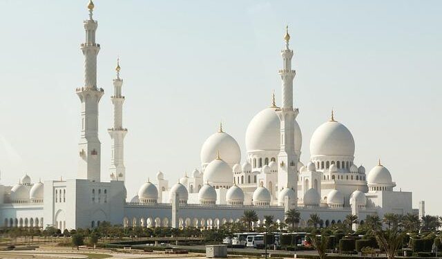 Abu Dhabi’s ADNOC Buys Its First Dubai Crude via Platts Pricing Process – OilPrice.com