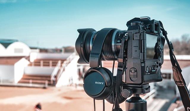 Influencer Leaves Country After Viral Wildlife Video Draws Outrage – Men’s Journal