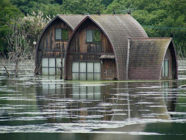 Safety Precautions for Residents During Ongoing Flooding Events