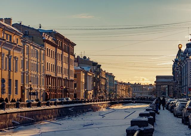 Expert Perspectives on the Evolving ‌Dynamics of the Ukraine Conflict