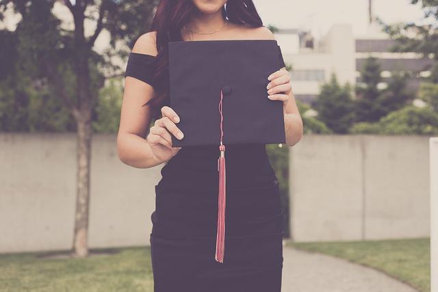 Academic achievements and Professional Background of Prerna Luthra