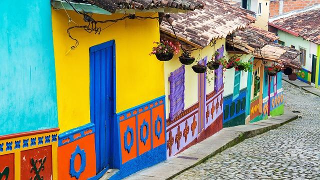 Economic Implications of Colombia's Talks with Germany on Debt Relief