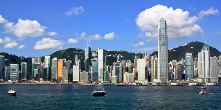 Hong Kong SMEs Face Tough Times With Business Receipts Sliding – Finimize
