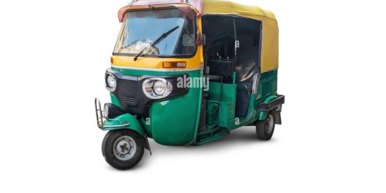 Autorickshaw driver crushed to death as metro girder falls from trailer in Bengaluru – Times of India