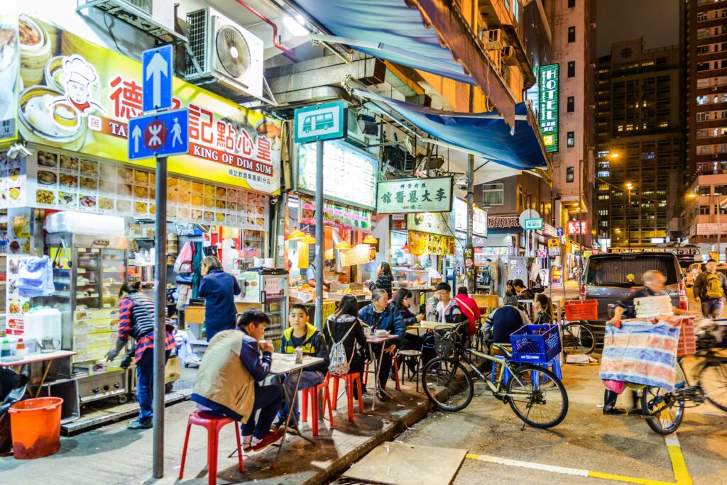 Hong Kong’s Efforts to Attract Ultra Rich Scrutinized by Family Offices – Bloomberg.com