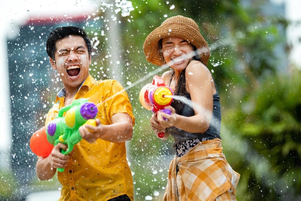 Songkran road accidents claim 253 lives – Bangkok Post