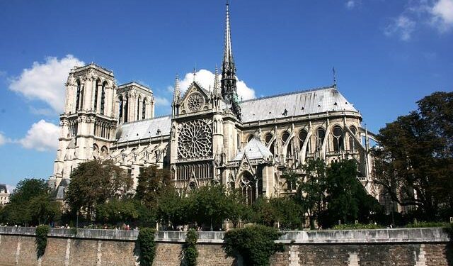 Beauty extends from Notre-Dame to the gardens of Suzhou – China Daily