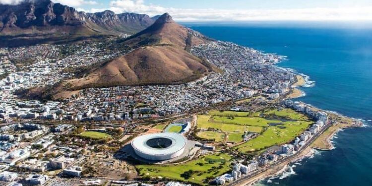 South Africa: Table Mountain Fire Forces Mass Evacuations – allAfrica.com