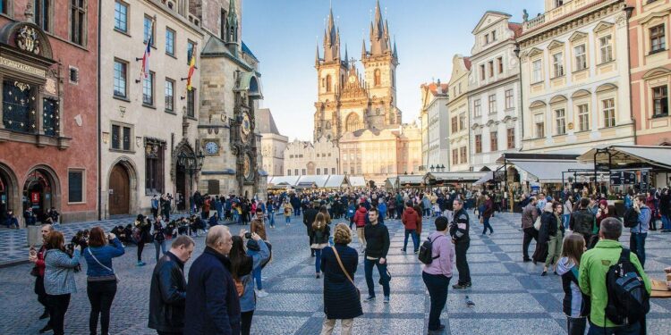 This Popular Tourist City Is Making A Big Change To Visitors’ Favorite Activity – TheTravel