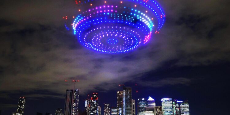 HCM City rehearses record-breaking 10,500-drone show – Baolangson.vn