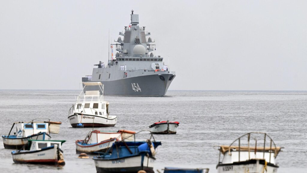 Russian warships docked at Bangladeshi waters for four-days now: What it means for India, China – Wion
