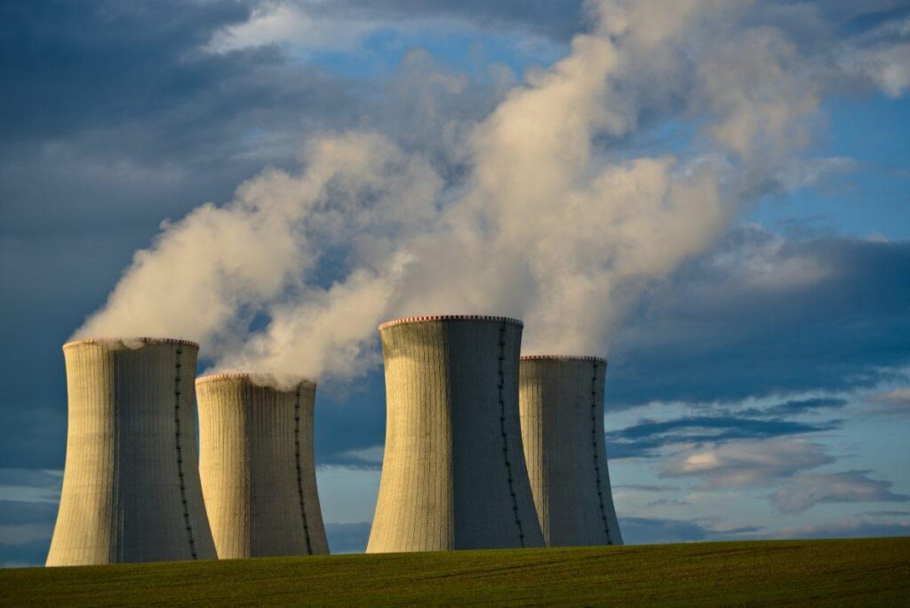 Vietnam to talk soon with foreign partners on nuclear power plants – Reuters