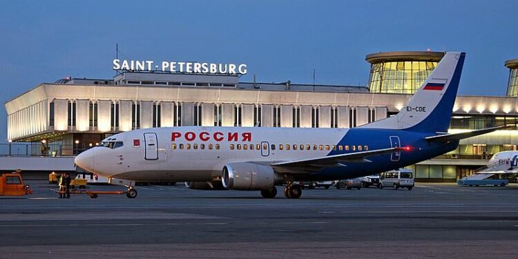 Russia’s St Petersburg airport reopens after heavy snowfall halts operations – Al Arabiya English