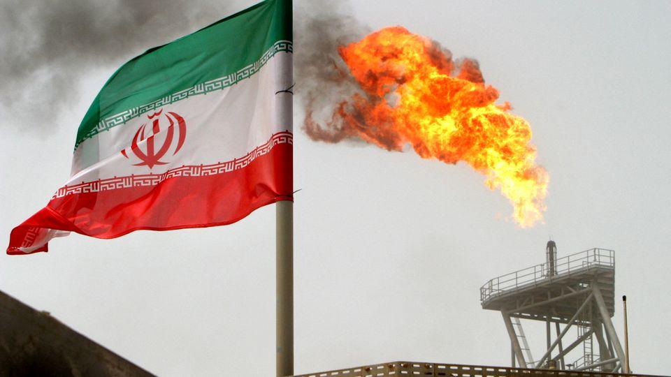 Iran de-hyphenates Indo-Pak ties: FM to visit New Delhi and Islamabad separately this week – The Economic Times