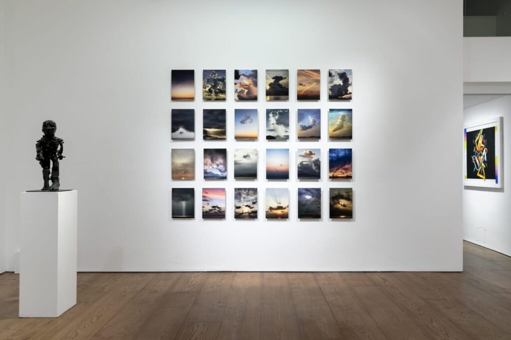HAS designs bright and cavernous ‘simple design archive’ gallery in china – Designboom